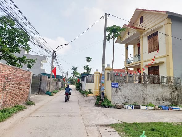 Đất mặt đường Lâm Sinh 1, Minh Thành, Quảng Yên 97m² giá chỉ 900 triệu - Đầu tư sinh lời ngay!