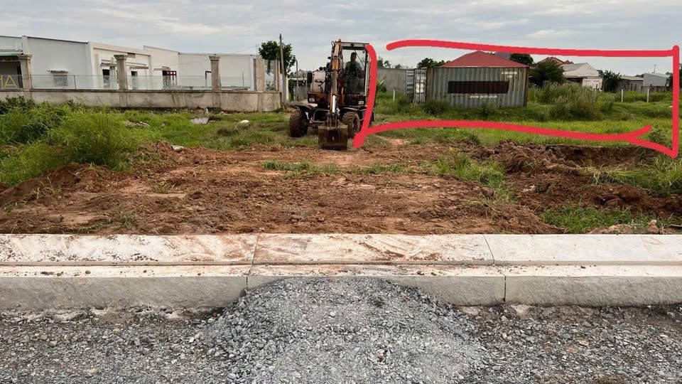 Đất mặt tiền đường Bê Tông, Đức Hòa Đông, 825m² - Vị trí đắc địa đầu tư!