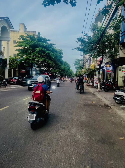 Nhà mặt tiền Nguyễn Thái Học, Quy Nhơn 50m² giá 8 tỷ - Vị trí đắc địa kinh doanh