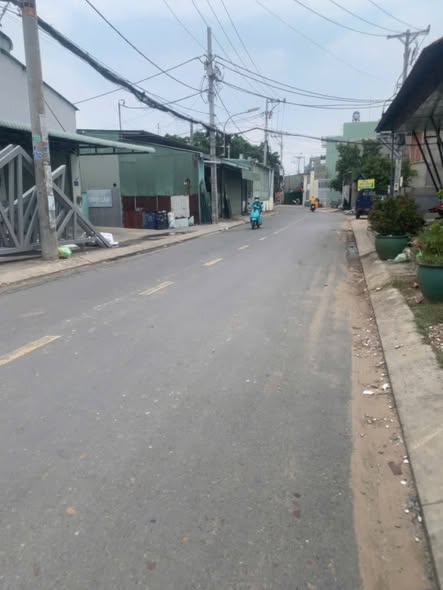 Đất mặt tiền TL31, Quận 12, 228m² giá 12 tỷ - Cơ hội đầu tư hấp dẫn!