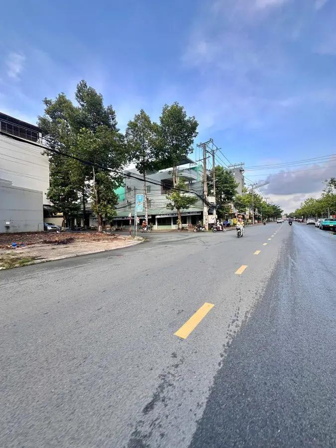 Mặt bằng Nền góc 2 Mặt Tiền Trần Bạch Đằng An Khánh 135m² - Kinh doanh đa dạng ngành nghề!