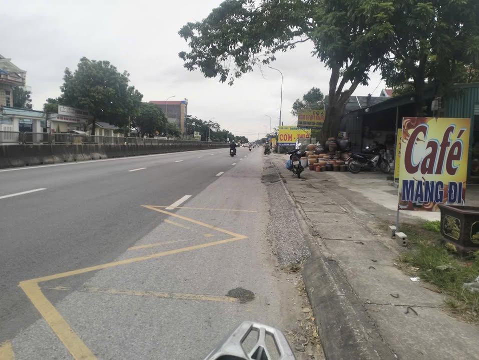 Đất nền mặt Quốc Lộ 1A, Quảng Xương, 112m² giá 1.8 tỷ - Đầu tư sinh lời ngay!