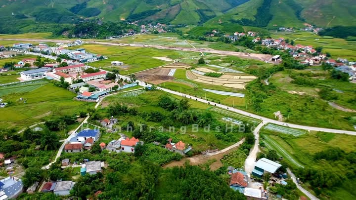 Đất nền Sơn Dương, Hoành Bồ 802m² giá 2.4 tỷ - Sổ đỏ chính chủ, vị trí đẹp!