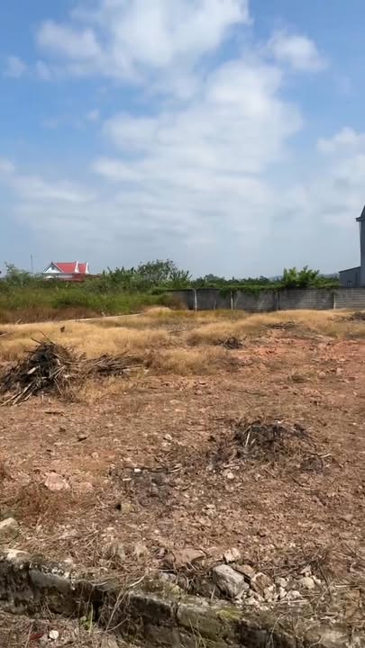 Đất đẹp Thanh Hải, Lục Ngạn 310m² giá chỉ 800 triệu - Cơ hội đầu tư sinh lời!