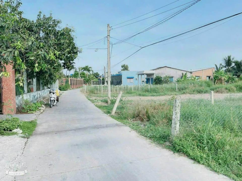 Đất thổ cư 150m² tại Thạnh Đức, Bến Lức giá chỉ 1.35 tỷ - Cơ hội đầu tư tuyệt vời!