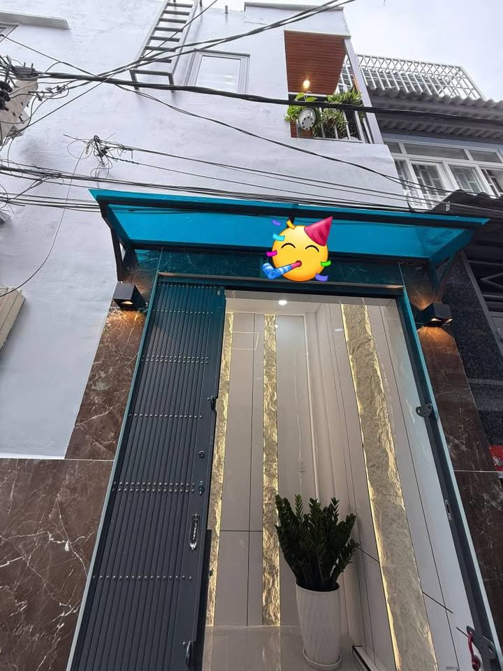 Nhà Gò Vấp 22.3m² giá 3.28 tỷ - Sẵn sàng vào ở ngay!