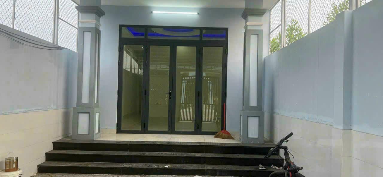 Nhà phố Củ Chi 140m² giá 2.1 tỷ - Đối diện quỹ đất VinGroup!