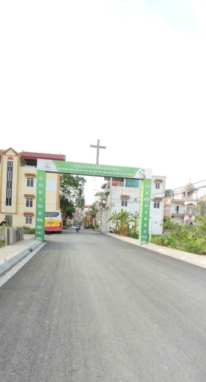 Đất thổ cư Nguyên Khê 45m² giá 3 tỷ - Sống an yên bên nhà thờ!