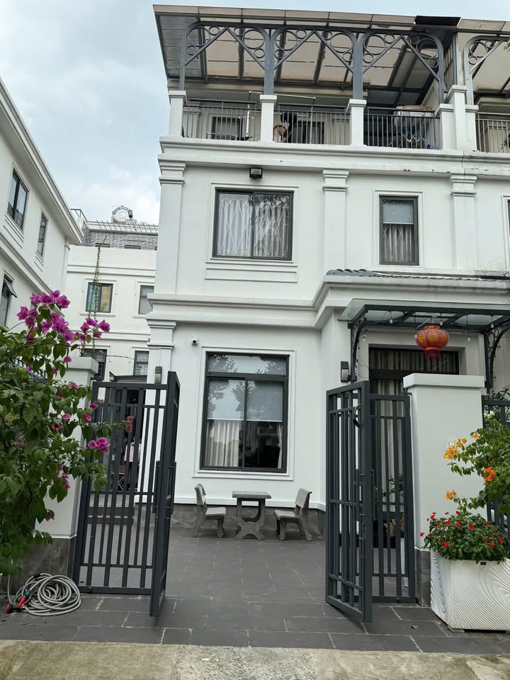 Biệt thự 3 tầng đường S, P. An Phú, Thủ Đức 160m² giá 34 tỷ - Đầu tư sinh lời!