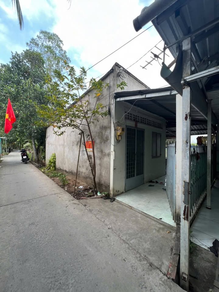 Nhà Rạch Bồn, Phường Tân Phú, Cái Răng, Cần Thơ - Giá chỉ 899 triệu, Hướng Đông Nam, Đầu tư sinh lời!