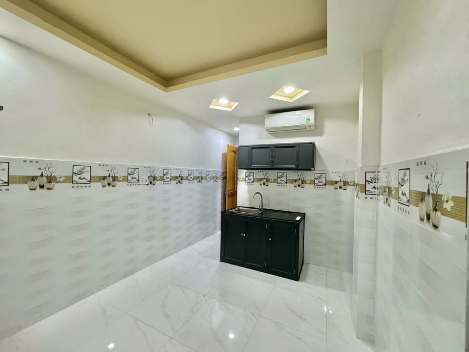 Phòng trọ cho thuê tại Thạnh Lộc 18, Quận 12 giá 3.3 triệu - Không chung chủ, thoải mái giờ giấc!