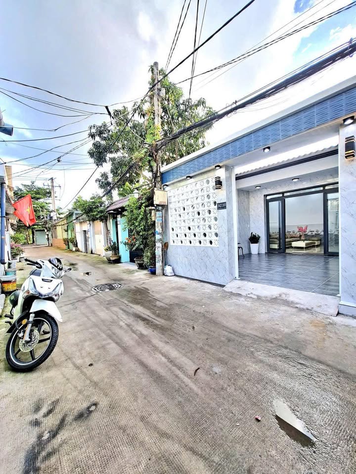 Nhà phố hẻm 1942 Huỳnh Tấn Phát, 115m² giá 2.85 tỷ - Không thể bỏ qua!