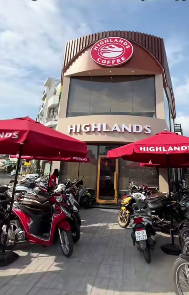 Nhà 3 mặt tiền Nguyễn Xí, Bình Thạnh 110m² giá 18 tỷ - Cơ hội đầu tư hiếm có!