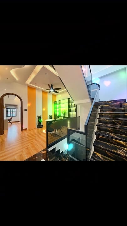 Bán gấp mặt tiền 100m² đường Nguyễn Duy Cung, Gò Vấp - Vị trí đắc địa cho kinh doanh!