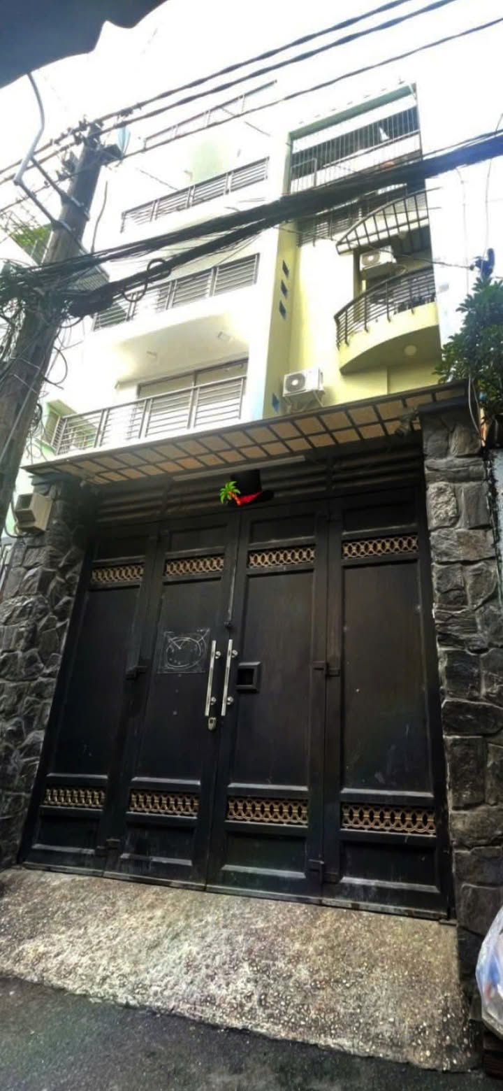 Nhà đẹp 5 tầng tại quận 10, 66m² giá 16 tỷ - Đầu tư sinh lời vượt trội!