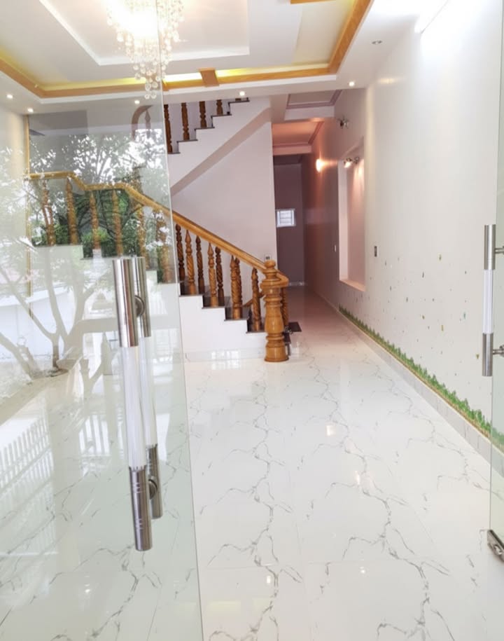 Nhà mặt phố Lê Chân, Nguyễn Trãi, 90m² - Kinh doanh thuận lợi!