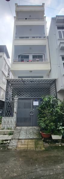 Nhà bán hẻm Ung Văn Khiêm, Bình Thạnh 74m² giá 14 tỷ - Đầu tư sinh lời hấp dẫn!