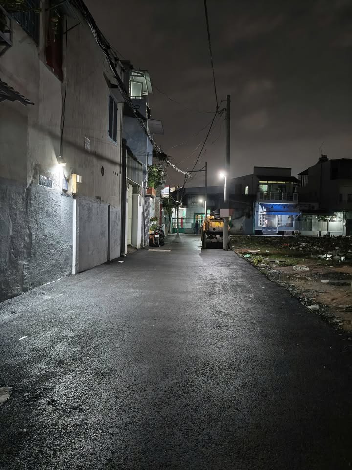 Nhà 5 phòng ngủ 109m² đường Đỗ Xuân Hợp, Thủ Đức chỉ 5 tỷ - Sẵn sàng vào ở ngay!