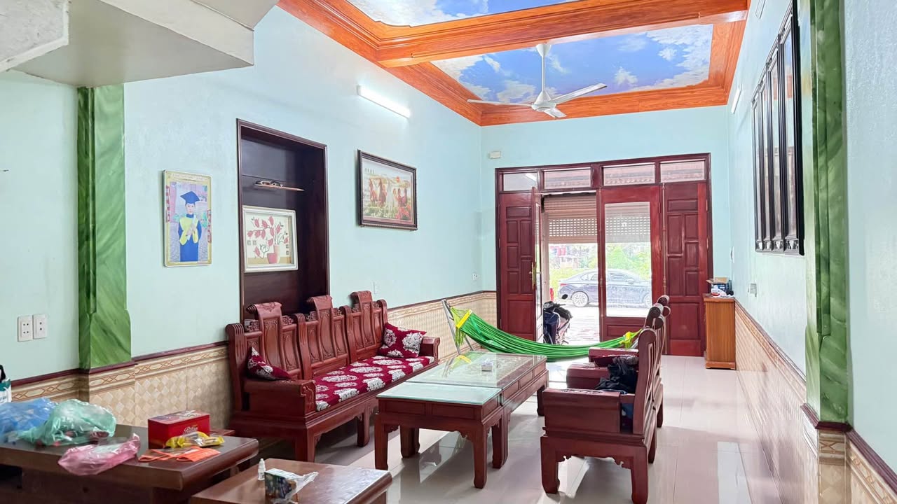 Nhà 3 tầng mặt trục chính Quang Châu 80m² giá 6 tỷ - Đầu tư sinh lời ngay!