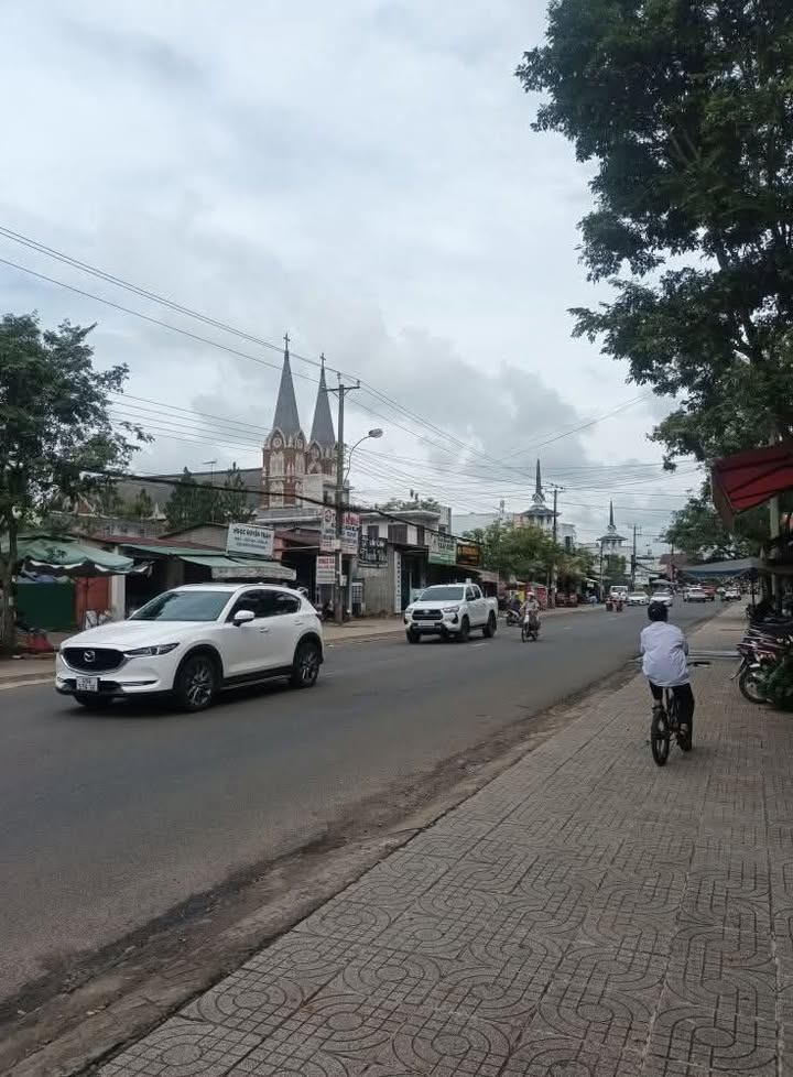 FrontHouse Bảo Lộc 300m² giá 9 tỷ - Kinh doanh sầm uất