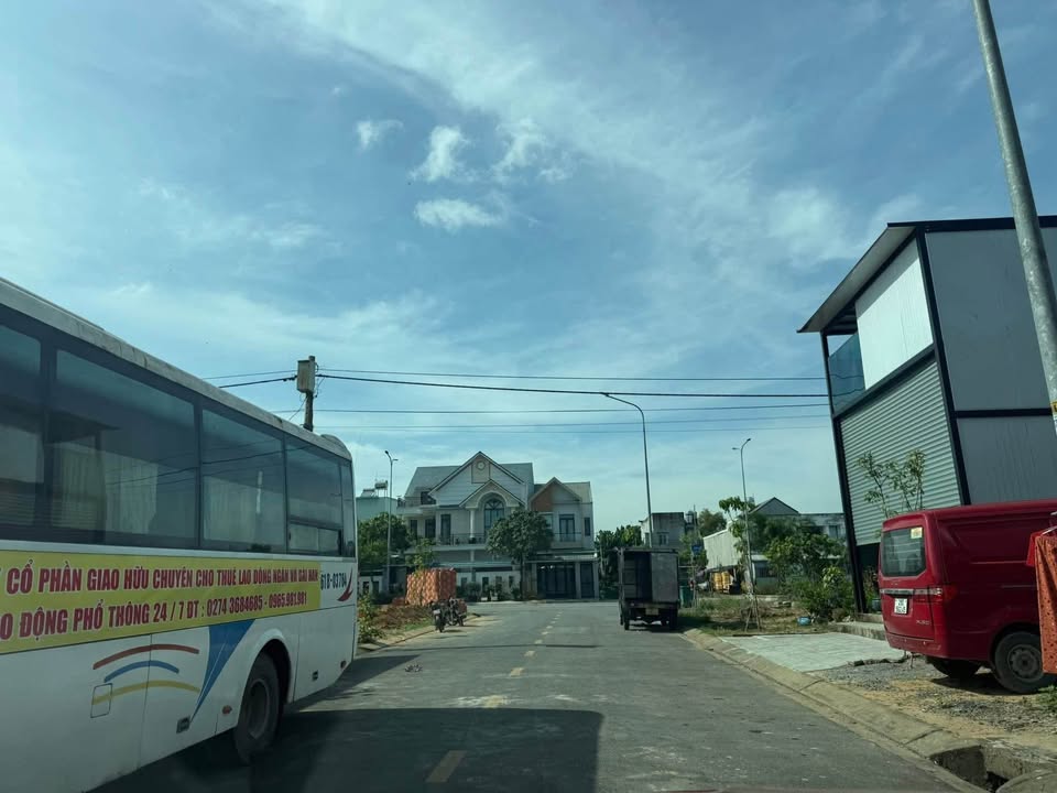 Đất thổ cư 100m² tại KDC Giminex Uyên Hưng, Tân Uyên - Giá chỉ 2 tỷ!