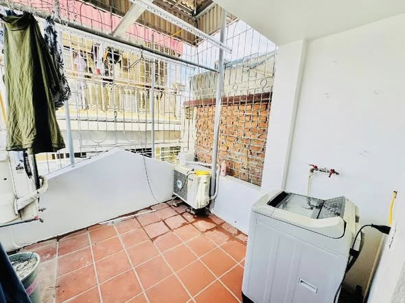 Nhà nhỏ xinh 6 tầng Đội Cấn 20m² giá 5.95 tỷ - Lô góc thoáng mát!