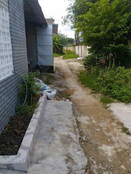 Nhà riêng tại khóm 4, thị trấn Càng Long, 100m² giá 1.2 tỷ - Sẵn sàng vào ở!