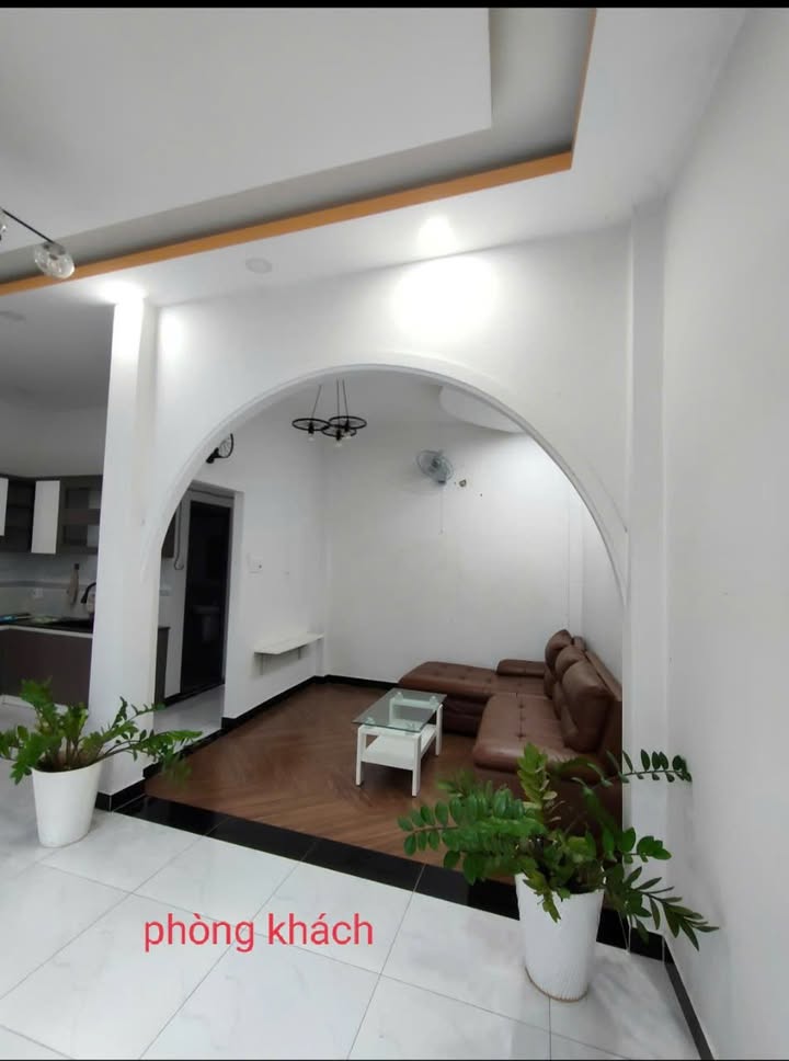 Nhà nguyên căn cho thuê tại đường Đoàn Thị Nghiệp, P5, TP. Mỹ Tho - Diện tích 41m² giá chỉ 6.5 triệu/tháng!