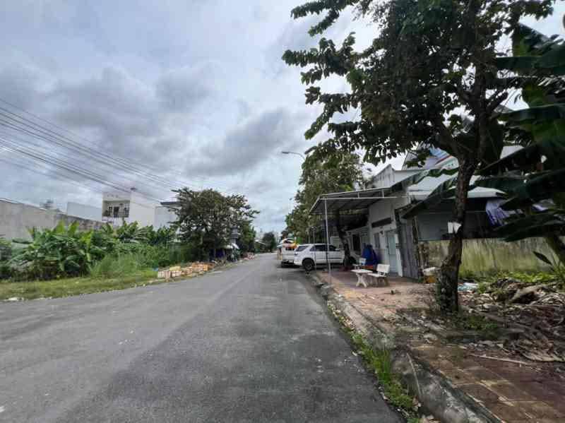 Đất nền góc đẹp 80.9m² tại KDC Phú An, Cần Thơ - Giá 3 tỷ, thương lượng ngay!