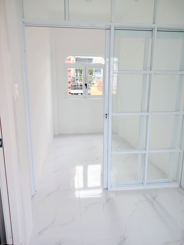 Nhà 1 lầu hẻm 95 Lê Văn Lương, 18,61m² - Sổ hồng riêng chính chủ, không ngập nước!