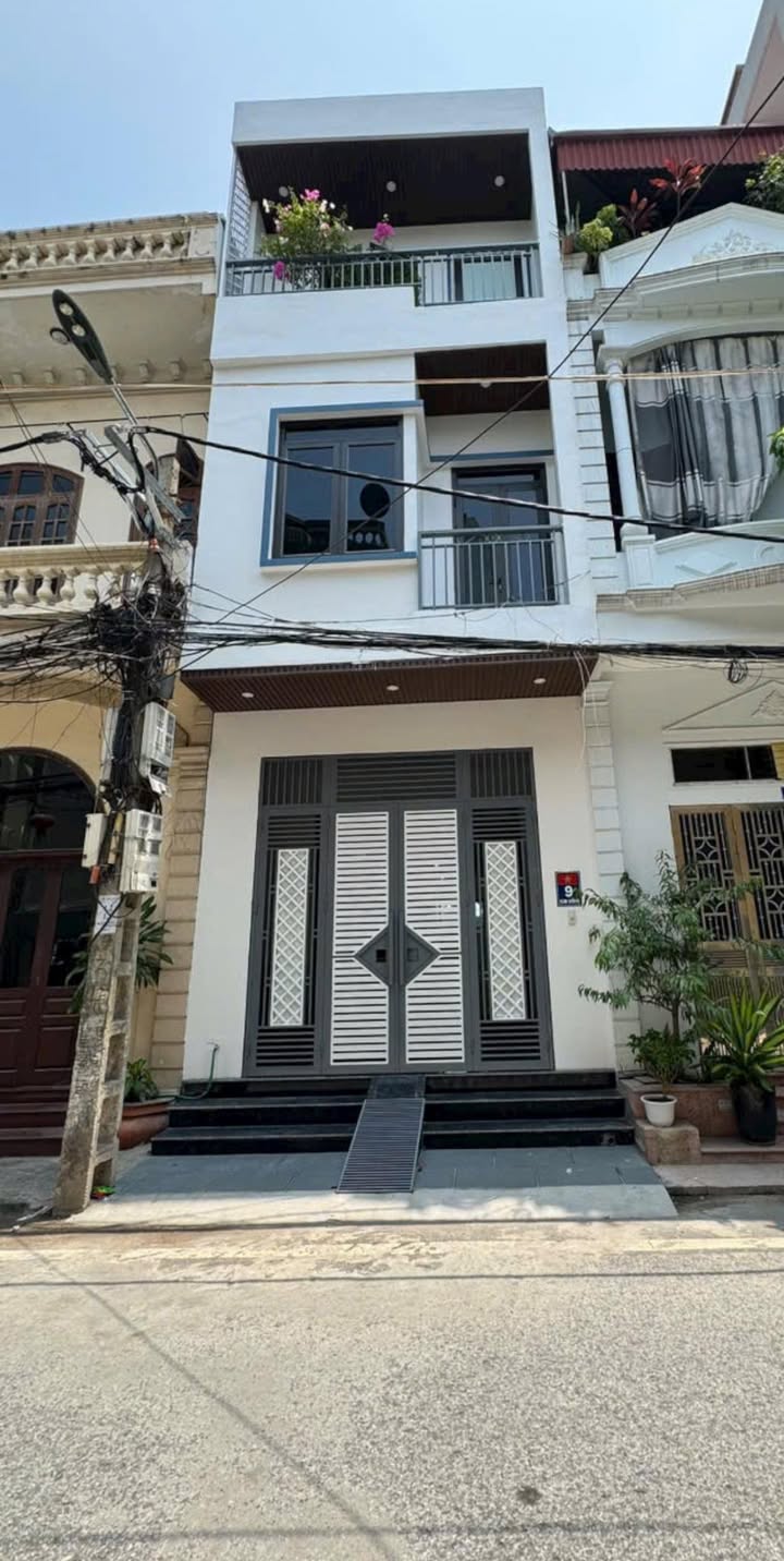 Nhà 3 tầng Phủ Lý, Hà Nam 62m² giá thỏa thuận - Kiến trúc hiện đại, ô tô tránh nhau!