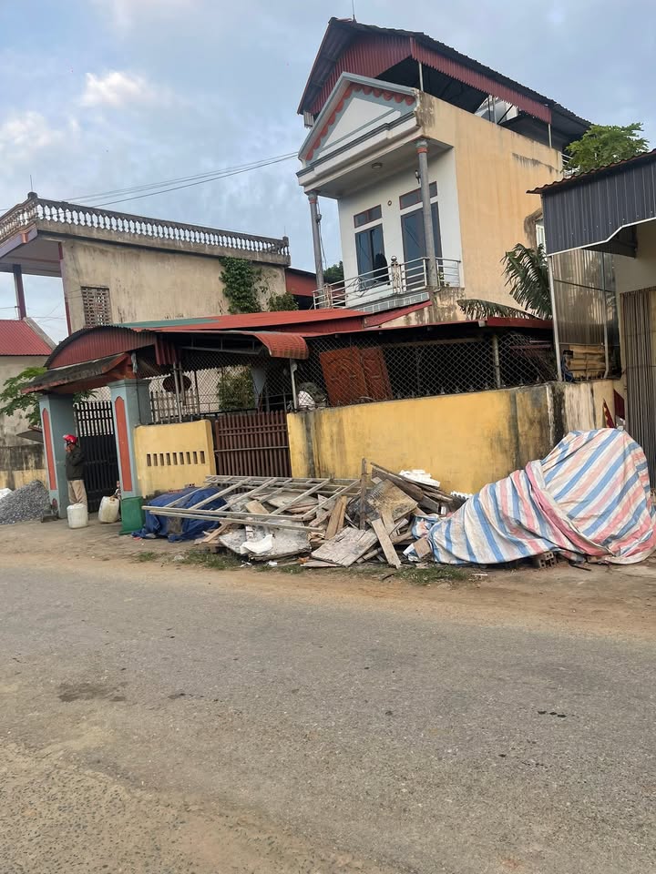 Đất kinh doanh Xuân Phú 300m² giá 600 triệu - Cơ hội đầu tư sinh lời!