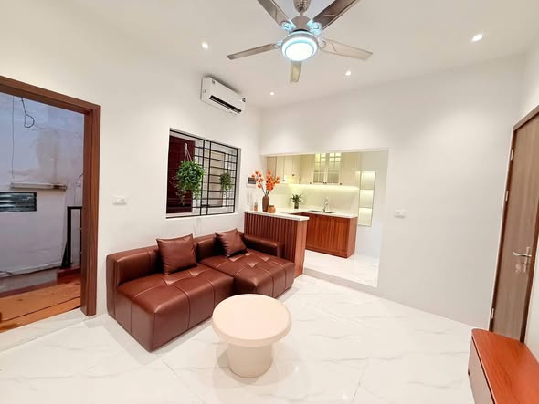 Căn hộ đẹp Xã Đàn, Đống Đa 42m² giá 3,79 tỷ - Không gian sống lý tưởng!