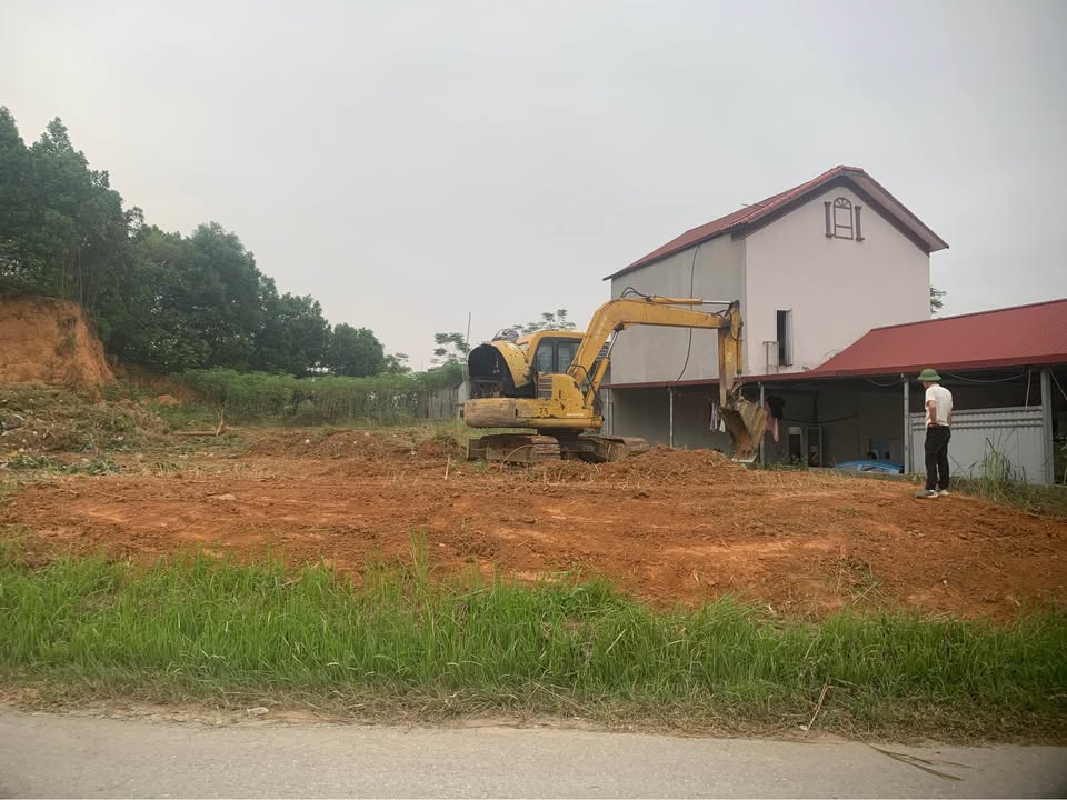 Đất nền Phù Ninh 595m² giá 2.9 tỷ - Mặt tiền rộng, vị trí đắc địa!