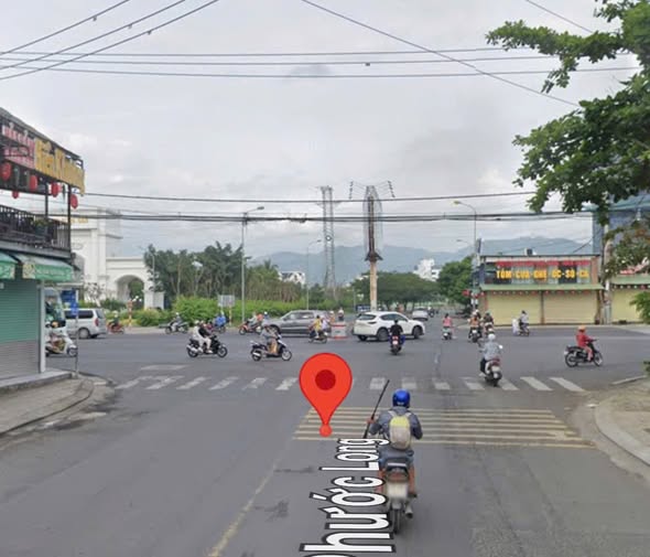 Nhà mặt tiền Nguyễn Tất Thành Nha Trang 105m² giá 6.1 tỷ - Sổ đỏ chính chủ, vị trí đắc địa!