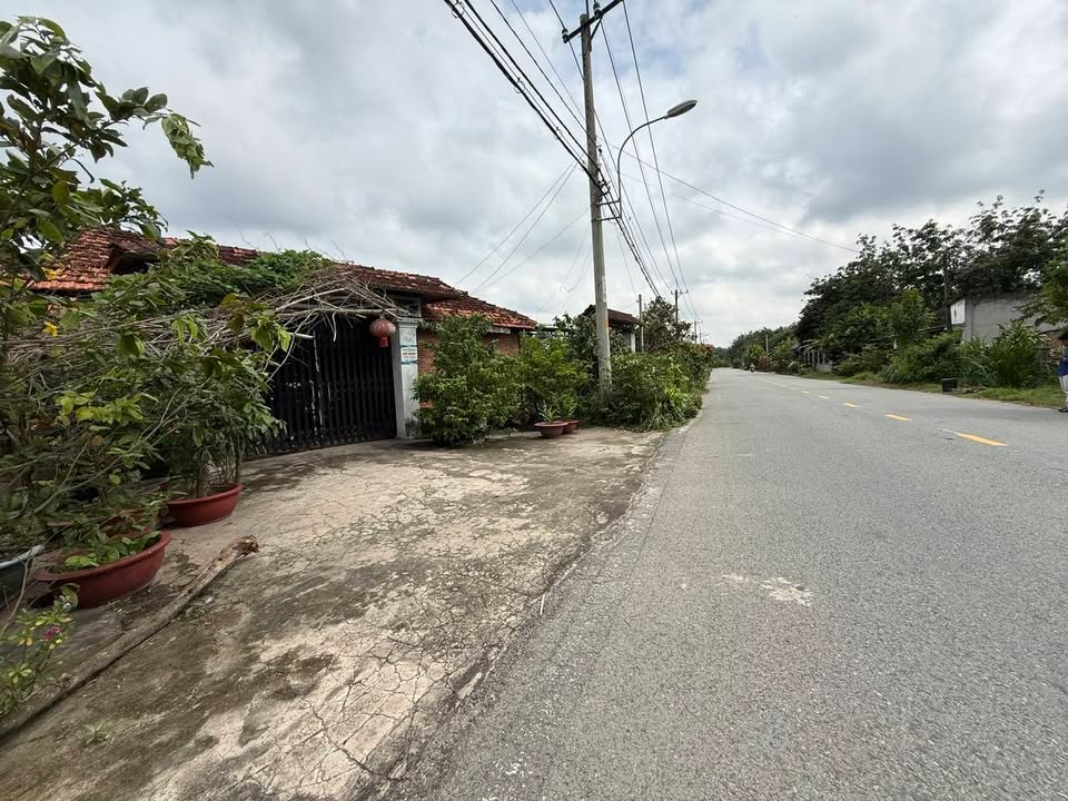 FrontHouse Củ Chi 270m² giá 1.6 tỷ - Mặt tiền đường lớn kinh doanh lý tưởng!