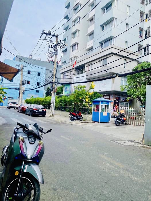 Bán nhà mặt tiền Lý Thánh Tông, Tân Thới Hoà, 106m² giá 10.6 tỷ - Đầu tư sinh lời ngay!
