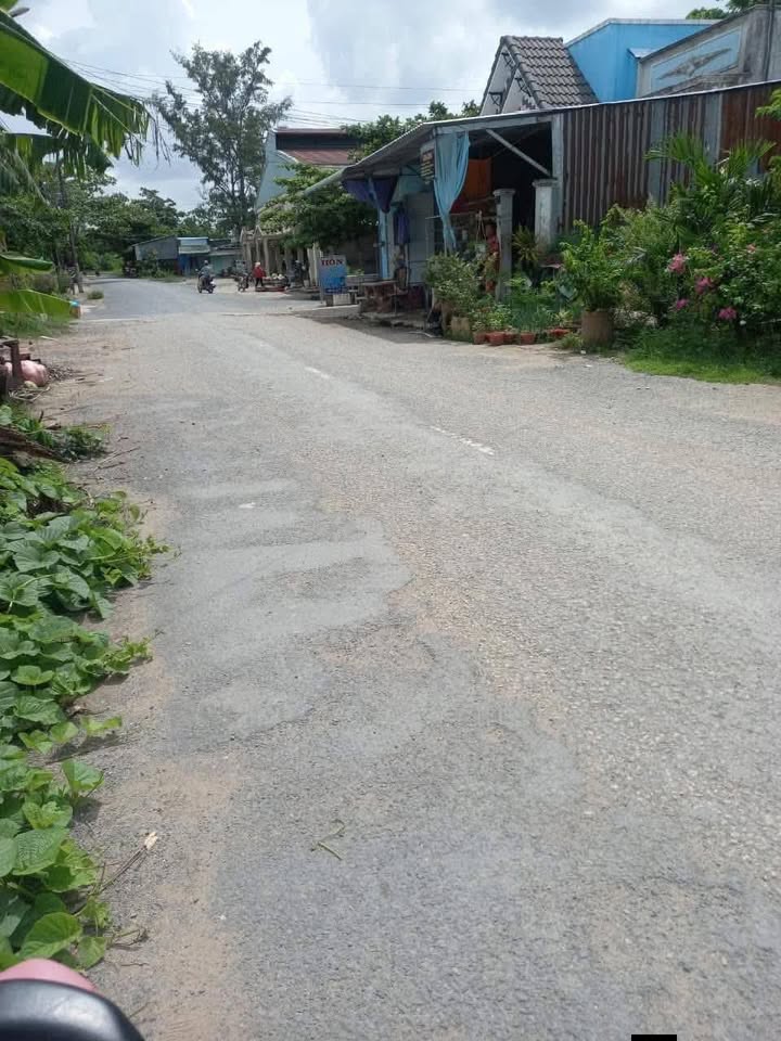 Đất nền mặt tiền Bạch Đằng, phường 4, Sóc Trăng - Diện tích 600m², giá 90 tỷ - Cơ hội đầu tư hấp dẫn!