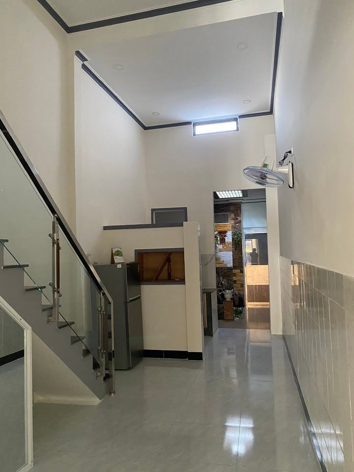 Nhà nguyên căn cho thuê tại Vạn Ninh 87m² giá 13 triệu - Thích hợp làm văn phòng!