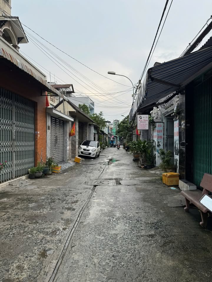 Bán nhà mặt tiền Tây Sơn 68m² giá 6 tỷ - Cơ hội đầu tư tuyệt vời!