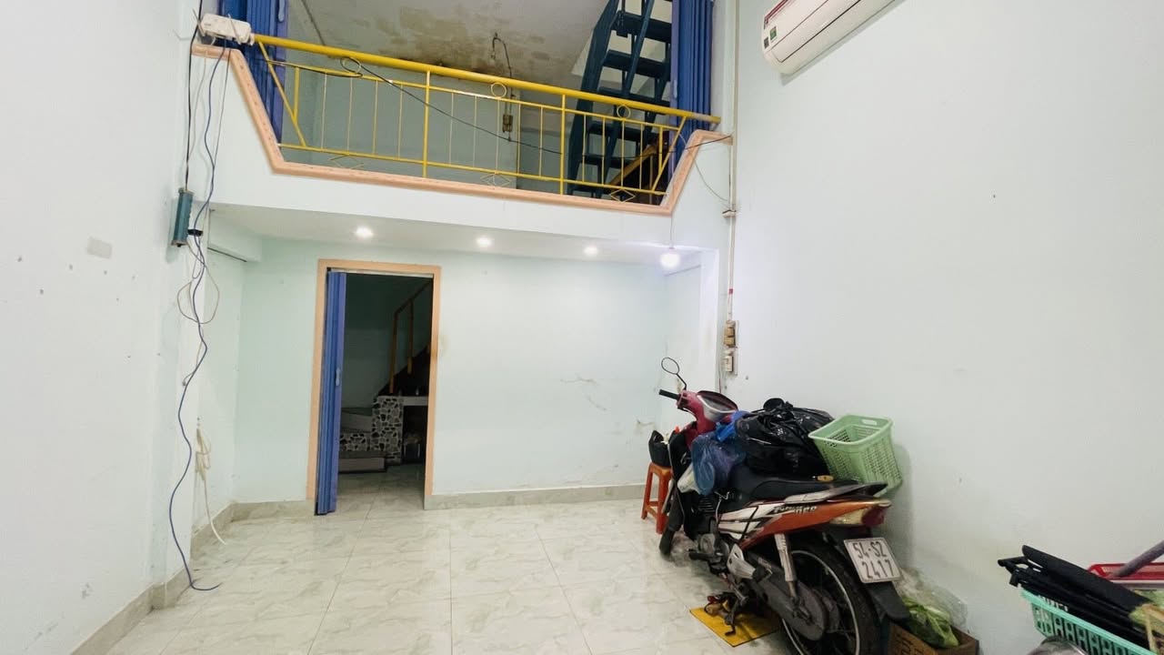 Nhà phố Tân Bình 118m² giá 14.5 tỷ - Chính chủ lâu năm, hẻm nhựa xe hơi!