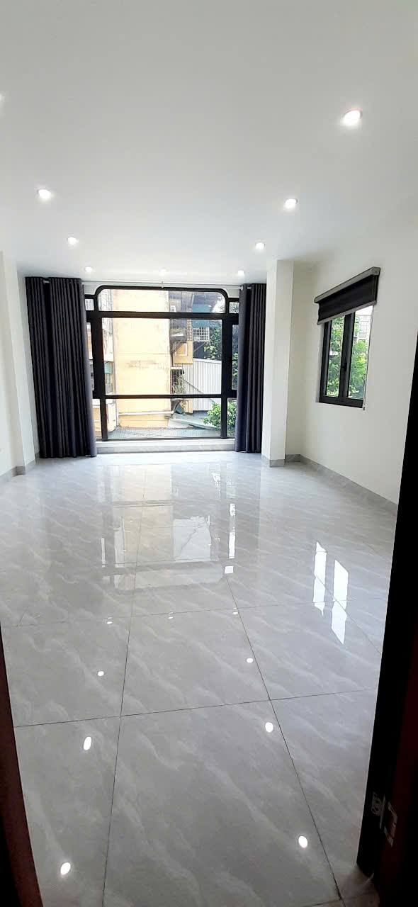 Nhà cho thuê phố Vĩnh Phúc, Ngọc Hà, 40m² giá 6.2 triệu - Thang máy tiện lợi cho kinh doanh