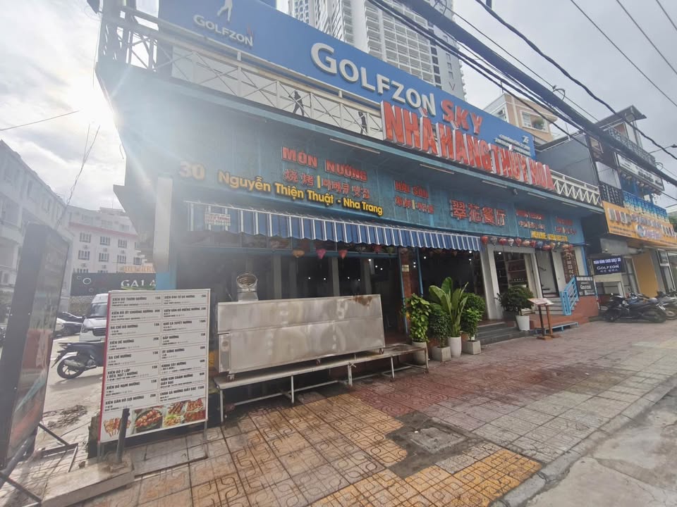 Cho thuê mặt bằng Nguyễn Thiện Thuật Nha Trang 90m² giá 150 triệu - Kinh doanh tự do đa ngành nghề!