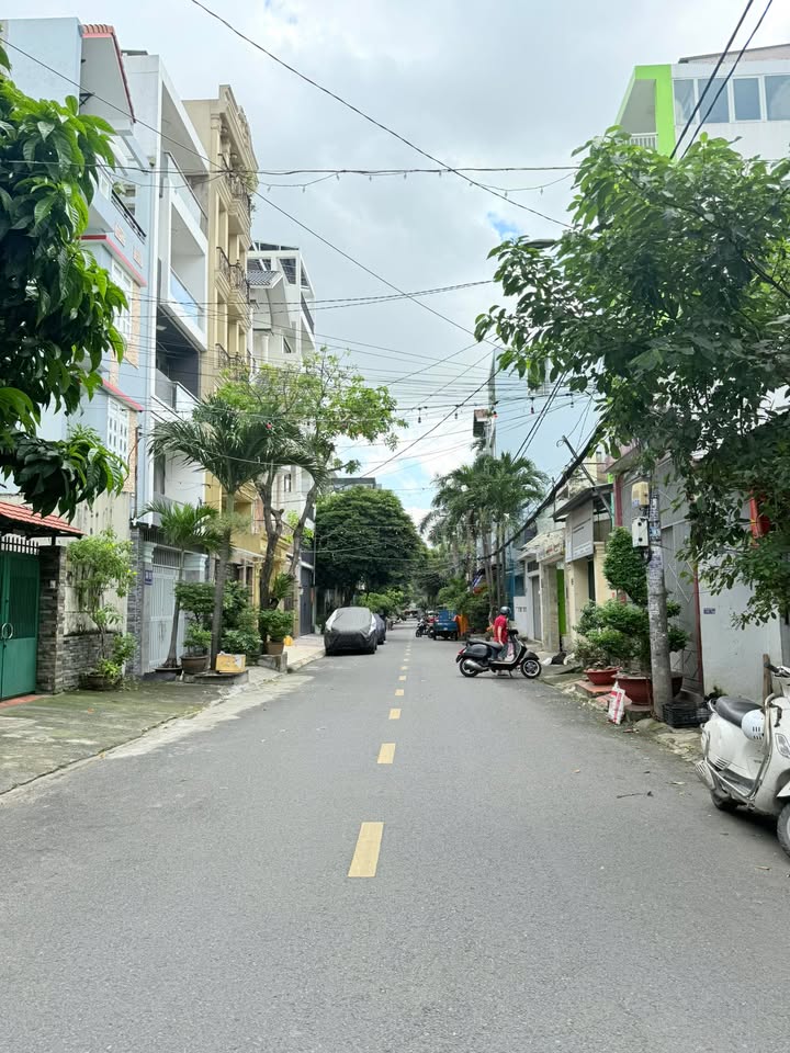 Đất bán khu căn cứ Lê Thị Hồng, Gò Vấp 85m² giá 13 tỷ - Hiếm có, tiện xây mới!