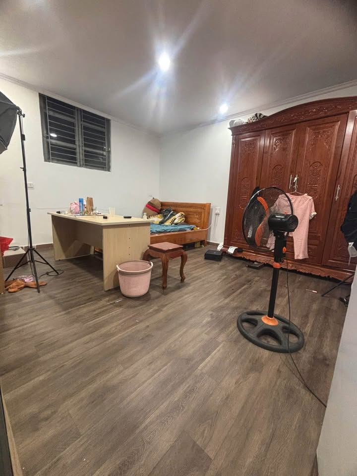 Nhà 2 tầng Tống Duy Tân, Hạc Thành 103m² giá 2.89 tỷ - Không gian sống lý tưởng cho gia đình bạn!