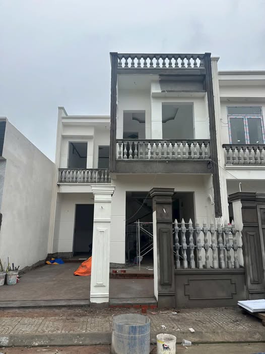 Nhà 2 tầng đẹp tại Tam Phước, Long Điền, chỉ 2.3 tỷ - Đường rộng, an ninh tốt!