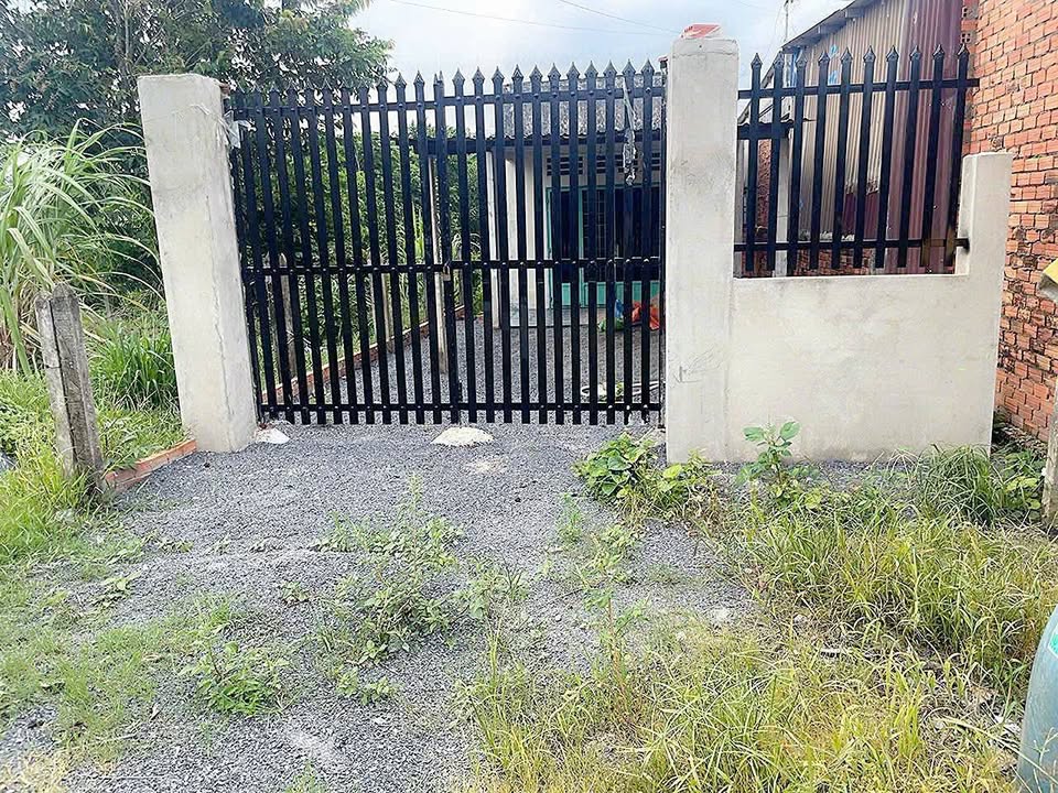 Nhà mặt tiền đường Bùi Thị Lành, Củ Chi 223m² giá 2.65 tỷ - Sẵn sàng vào ở!