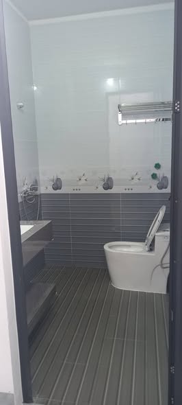 Nhà riêng Tân Phong Lai Châu 100m² giá 9xx triệu - Sẵn sàng dọn vào ở ngay!