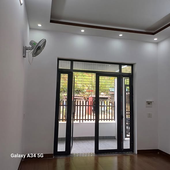 Nhà cấp 4 Đoàn Kết, Lai Châu 150m² giá 1 tỷ - Dọn vào ở ngay!