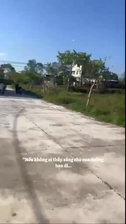 Đất Cẩm Vịnh, Cẩm Xuyên 200m² giá 2 tỷ - Đường thông thoáng, tiện ích đầy đủ!